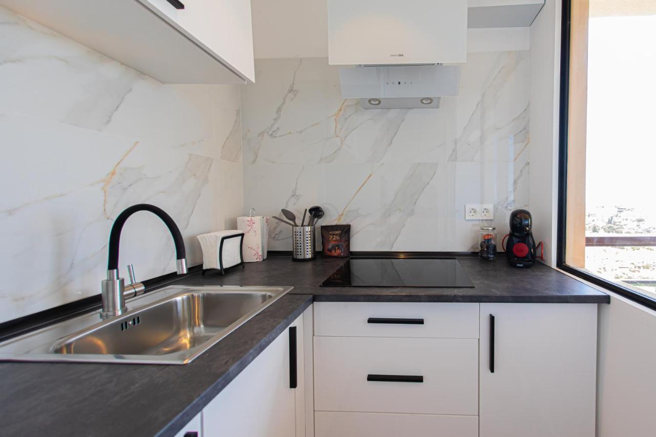 מארבלה Amazing Apartment With Stunning Views מראה חיצוני תמונה
